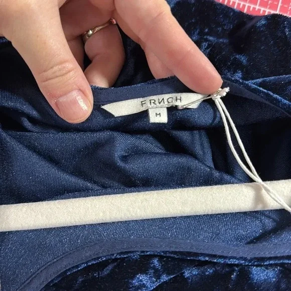 FRNCH Crushed Velvet Navy Long Sleeve Tie Wrists Top, Size M NWT - Picture 6 of 6